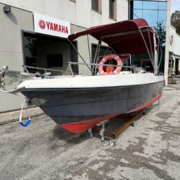 Foto Usato Open 6 metri Full Optional + Yamaha F40 - 12